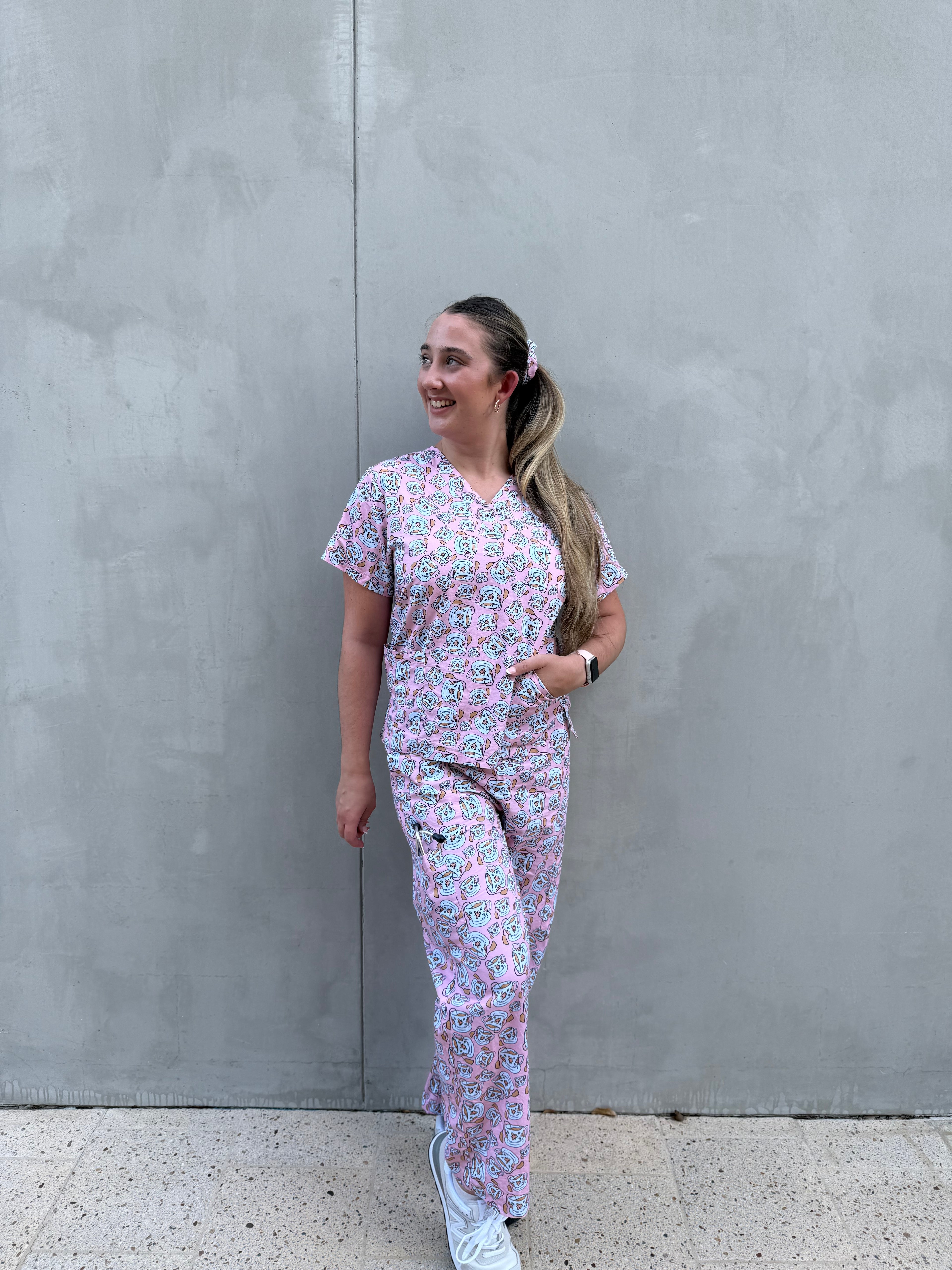 Tea Time Scrub Set