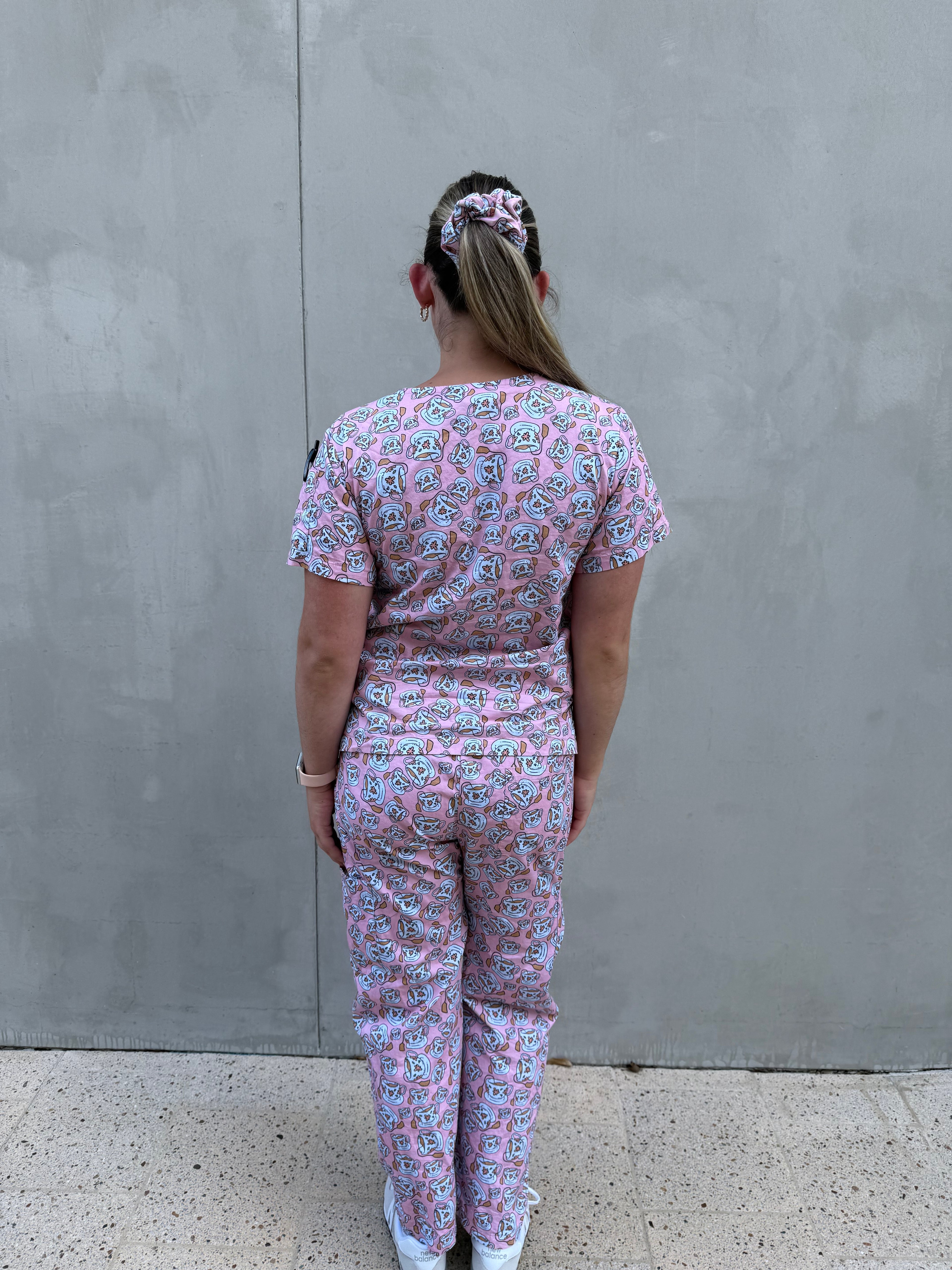 Tea Time Scrub Set